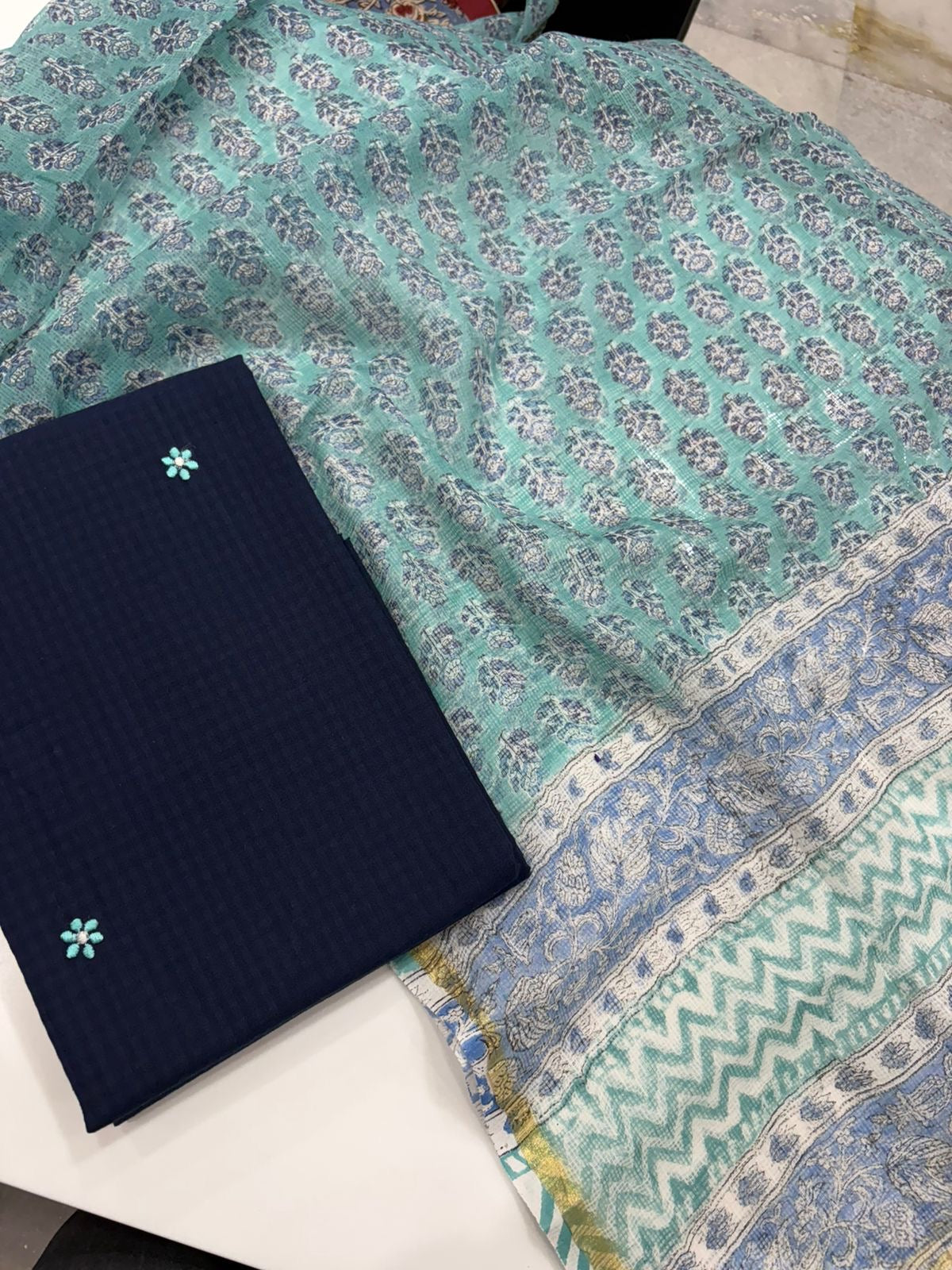 EMBROIDERY HANDLOOM TOP X KOTA PRINTED DUPATTA