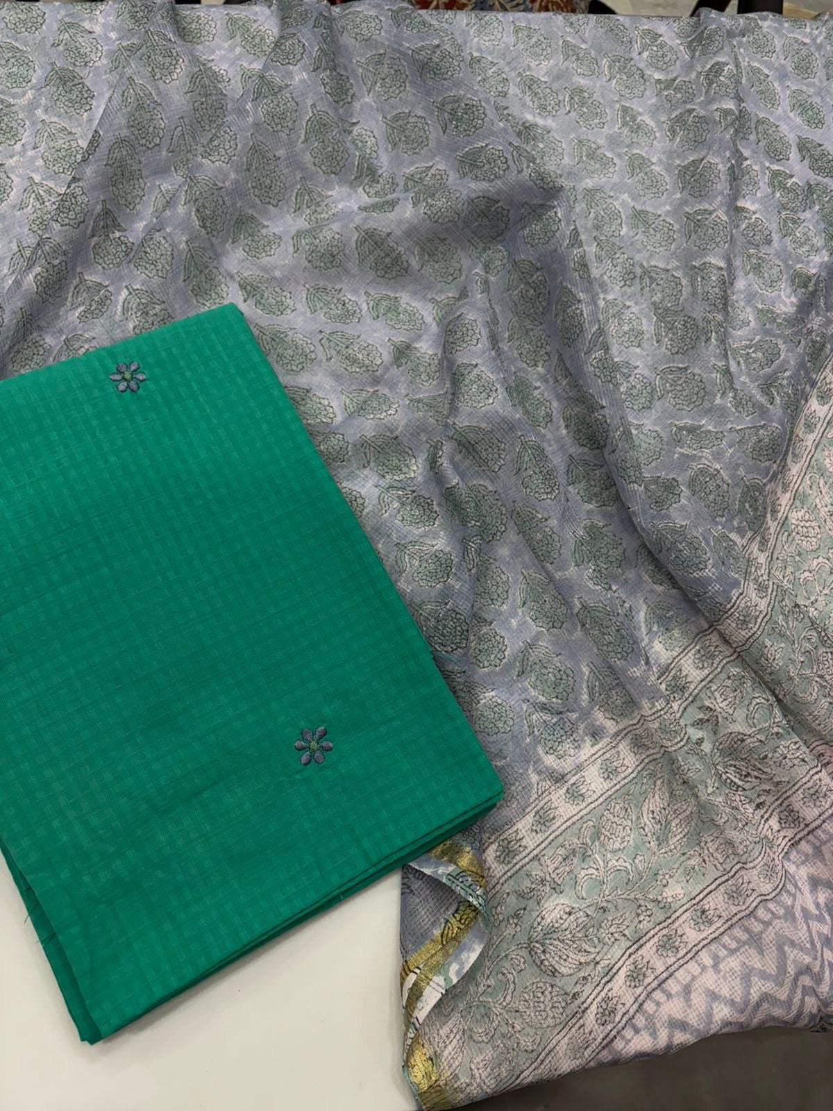 EMBROIDERY HANDLOOM TOP X KOTA PRINTED DUPATTA
