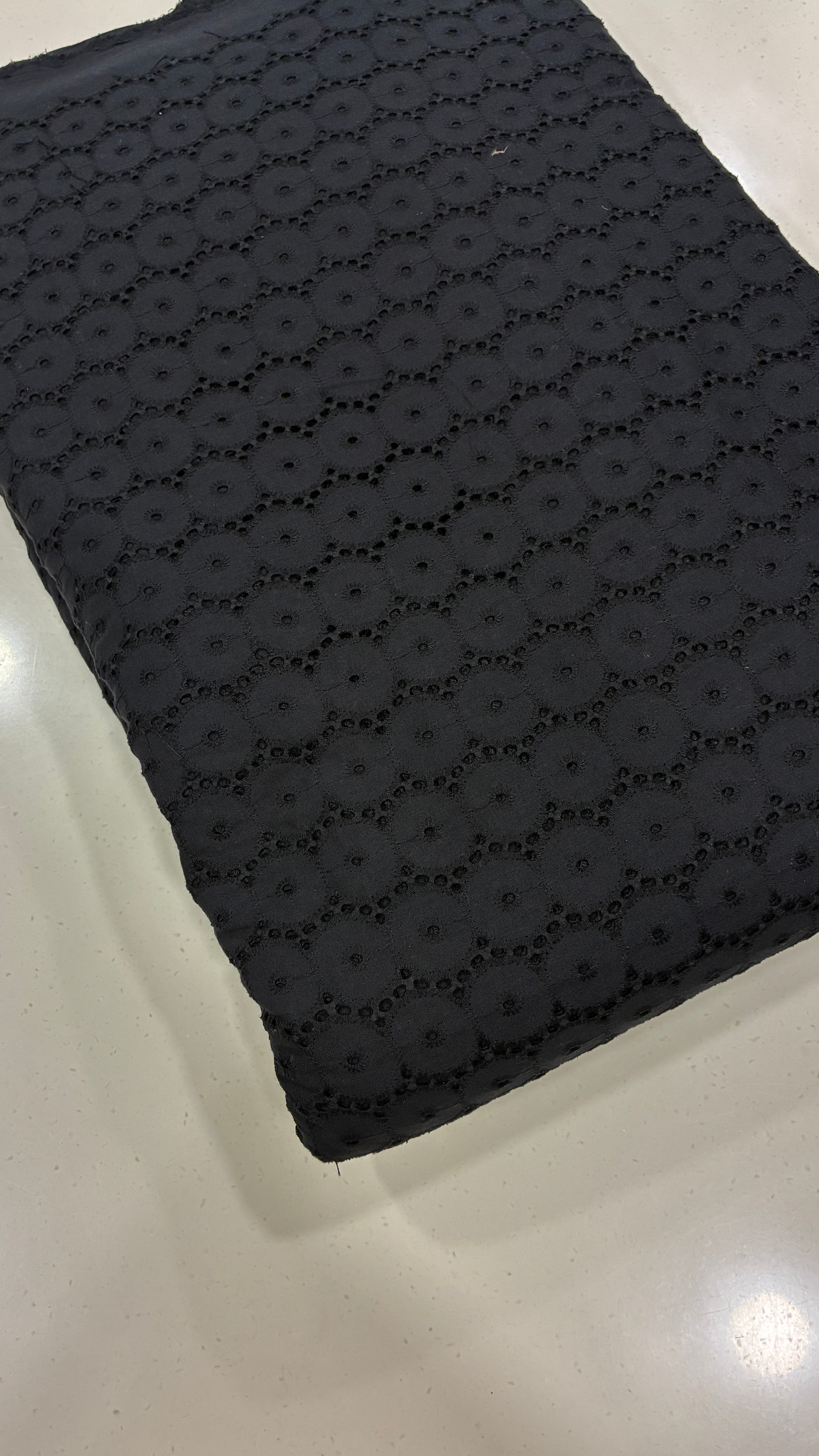 HAKOBA B/W - BLACK