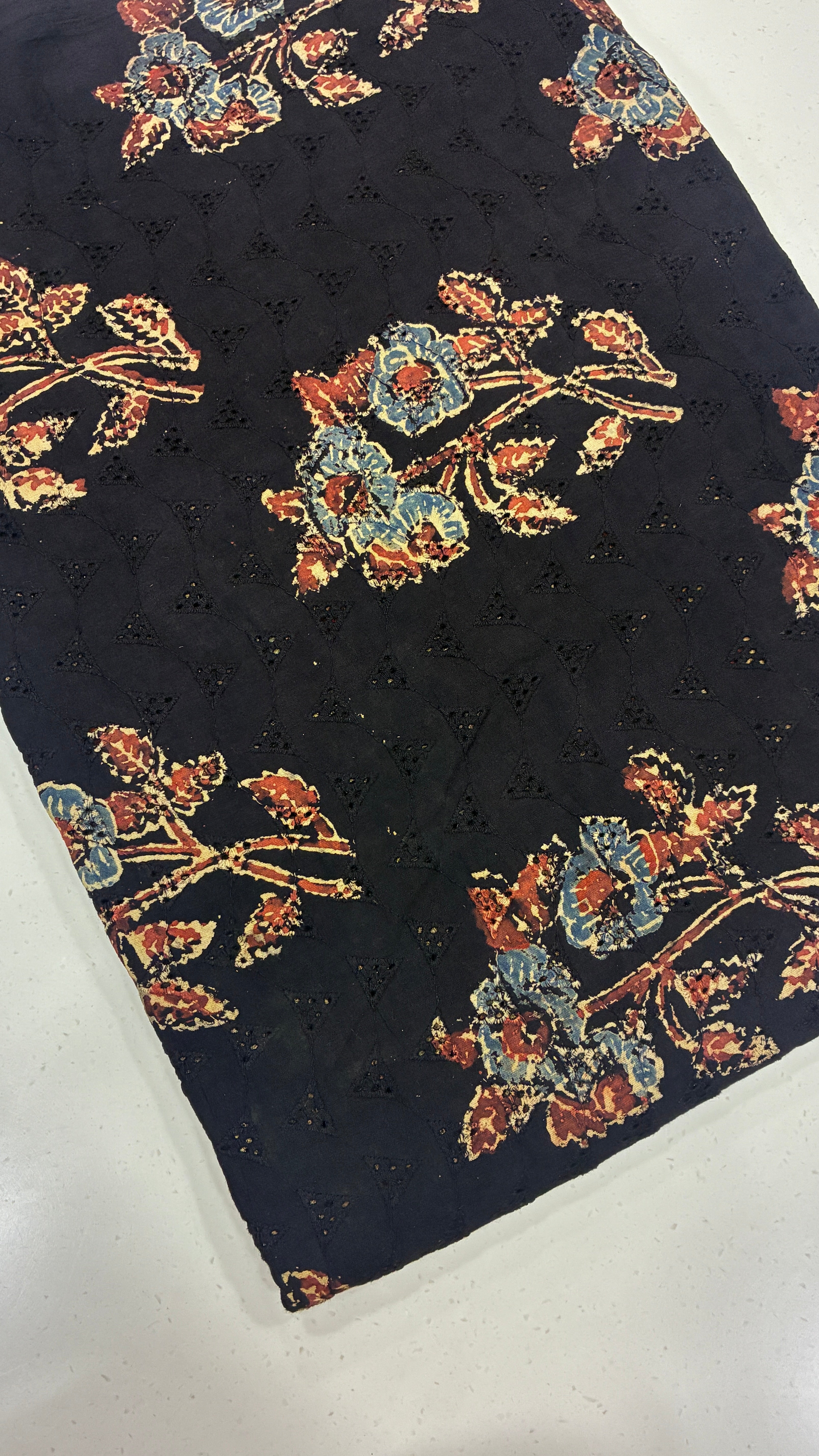 HAKOBA AJRAKH - BLACK